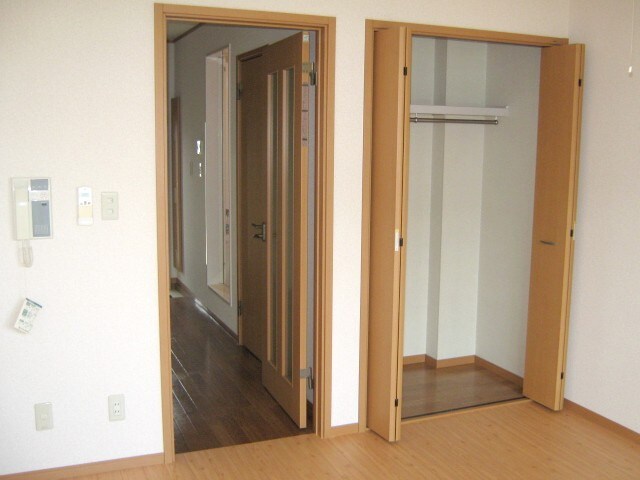 物件内観写真9　(収納)