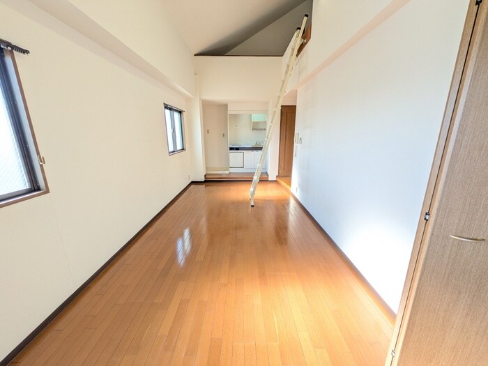 物件内観写真7　(居室)