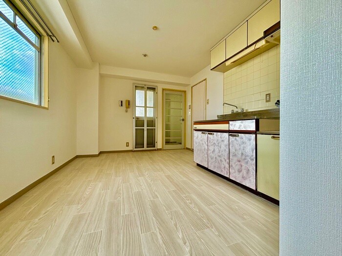 物件内観写真8　(内観写真)