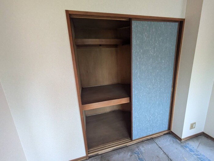 物件内観写真10　(収納)