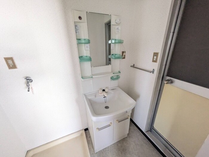 物件内観写真13　(洗面)