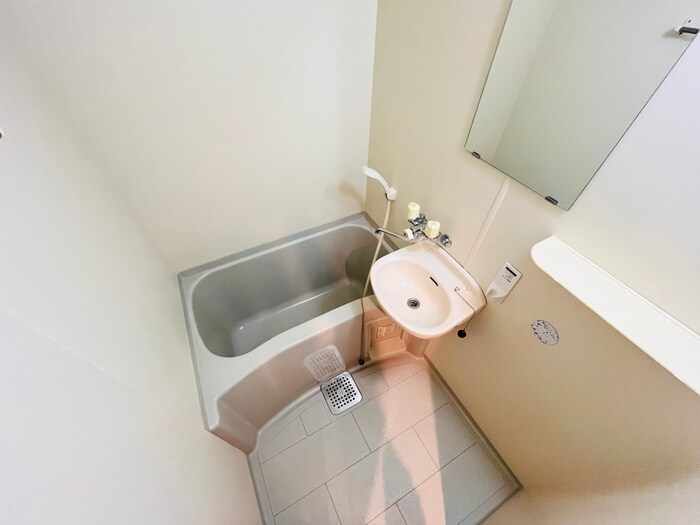 物件内観写真10　(バス／シャワールーム等)