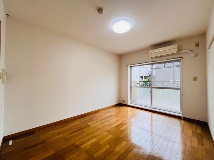 物件内観写真22　(居室)