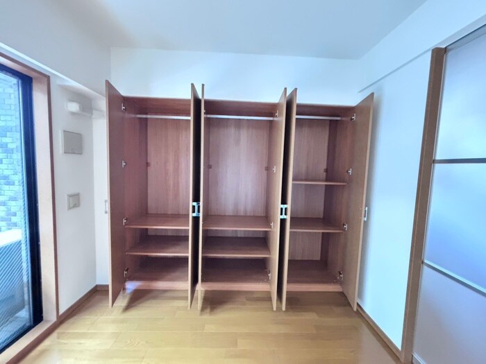 物件内観写真13　(収納)