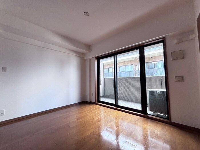 物件内観写真19　(居室)