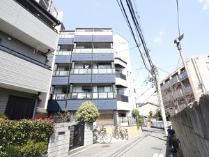 シャトーリヨン外観写真