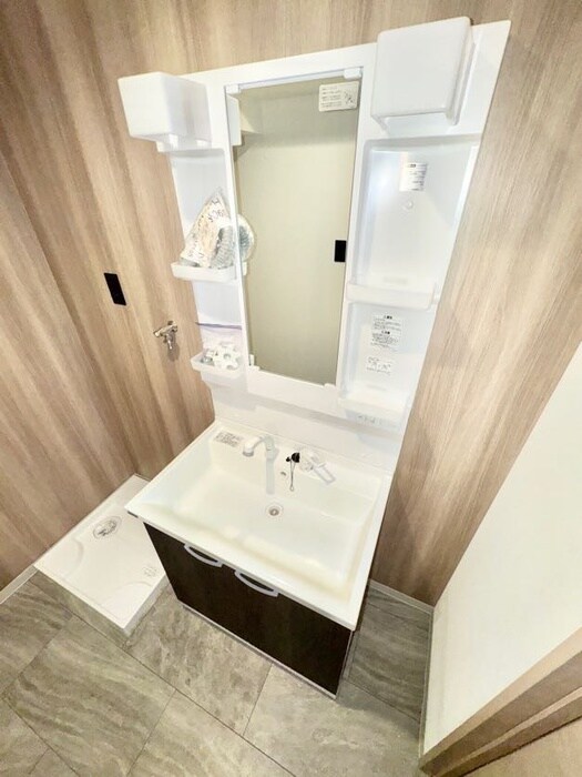 物件内観写真13　(洗面)