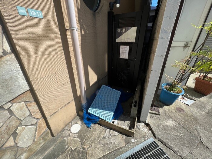 物件外観写真6　(建物設備)