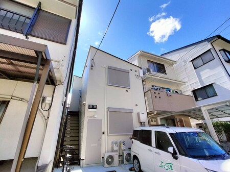 西野大鳥井ハイツ外観写真
