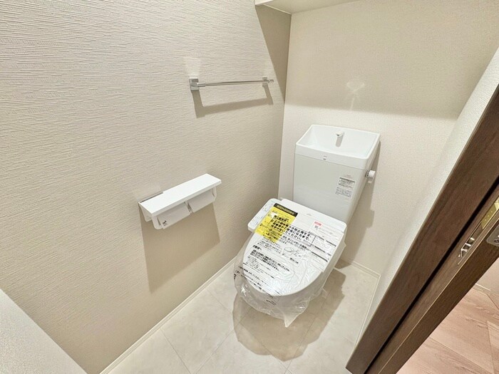 物件内観写真11　(トイレ)