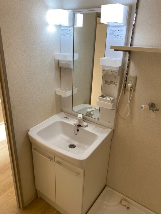 物件内観写真16　(洗面)