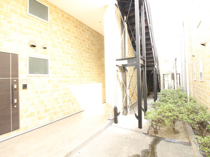 物件外観写真6　(外観写真)