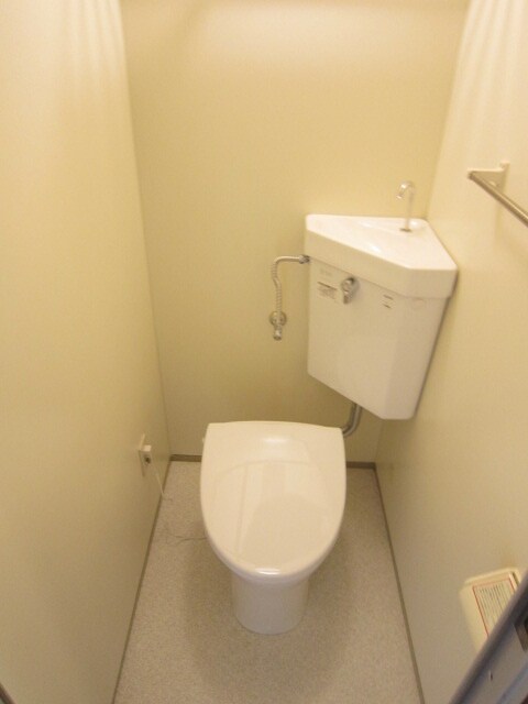 物件内観写真10　(トイレ)