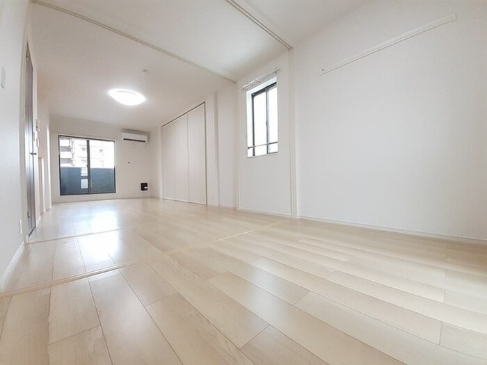 物件内観写真19　(居室)