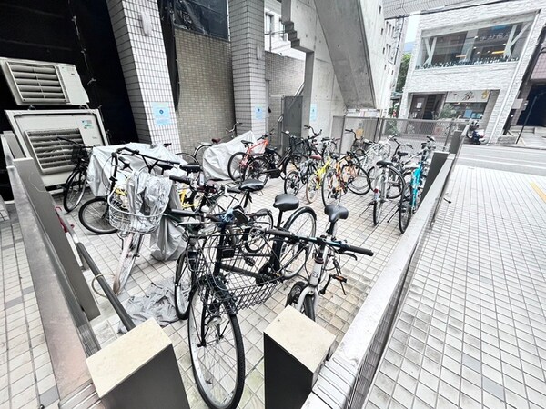 駐輪場