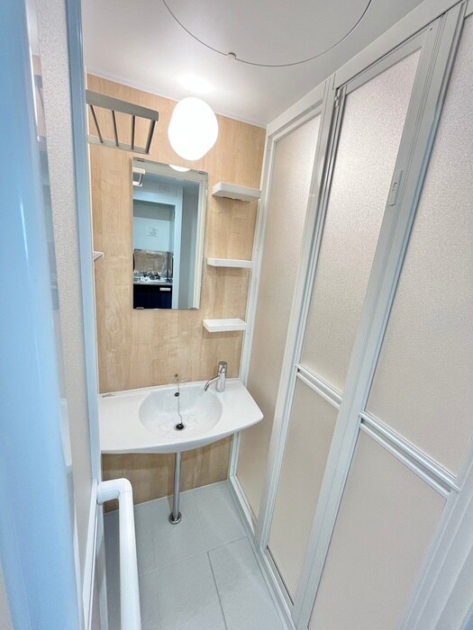 物件内観写真11　(洗面)