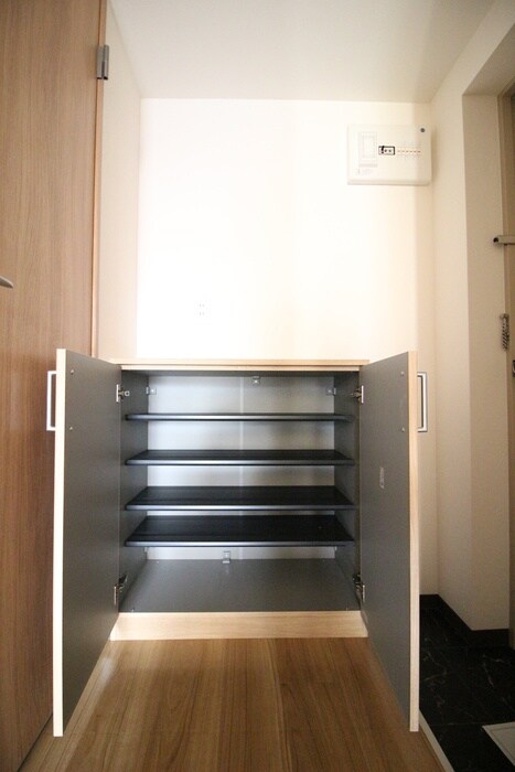 物件内観写真14　(靴箱)