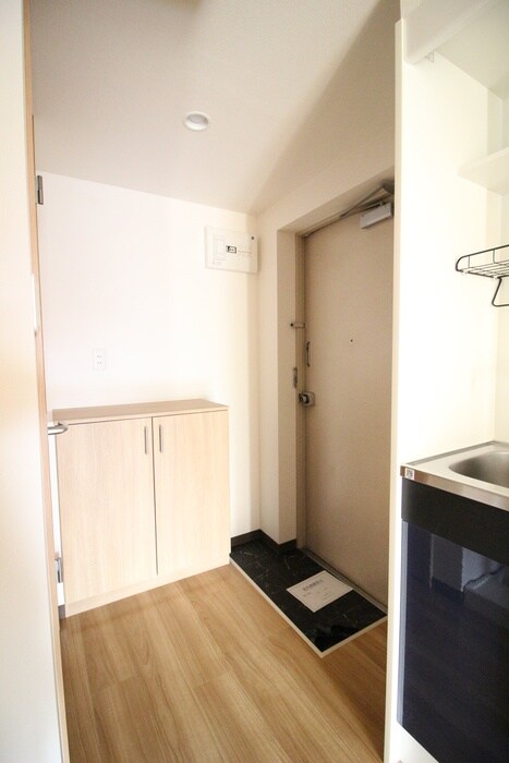 物件内観写真17　(玄関)