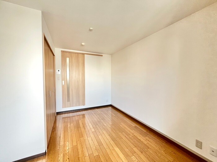 物件内観写真19　(居室)