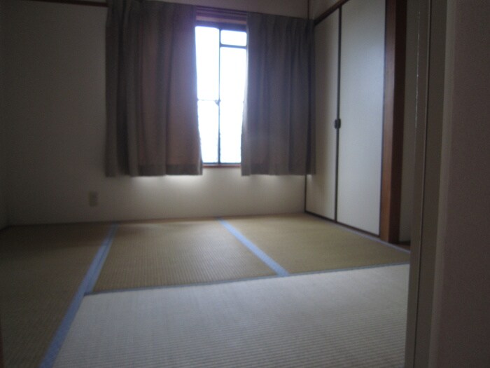 物件内観写真9　(居室)