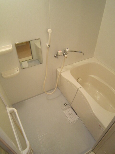 物件内観写真8　(バス／シャワールーム等)