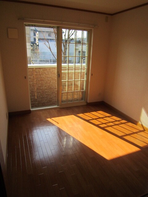 物件内観写真13　(居室)