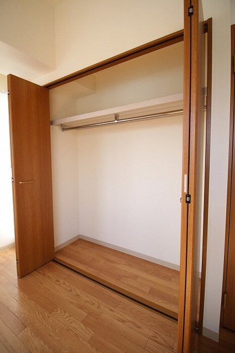 物件内観写真10　(収納)