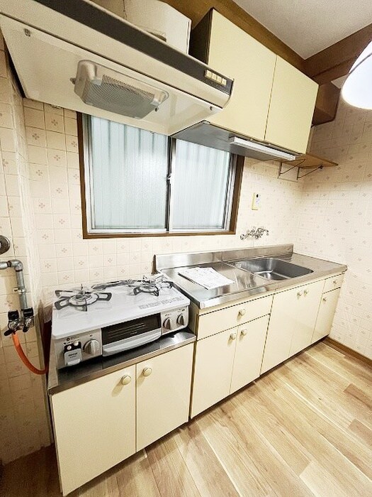 物件内観写真3　(キッチン)