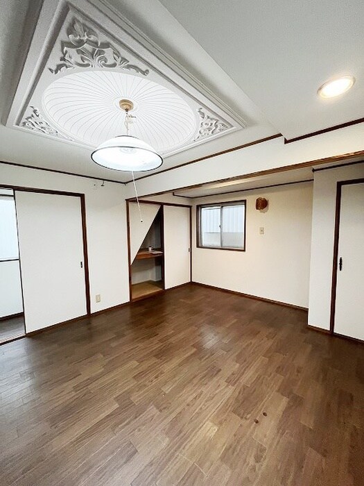 物件内観写真8　(居室)