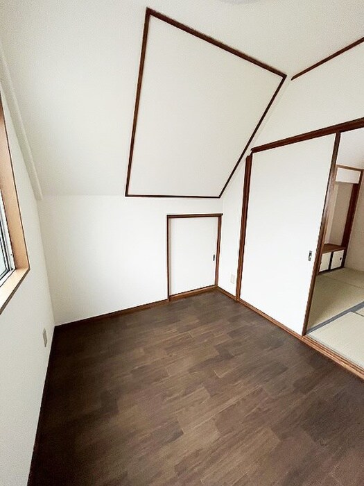 物件内観写真9　(居室)