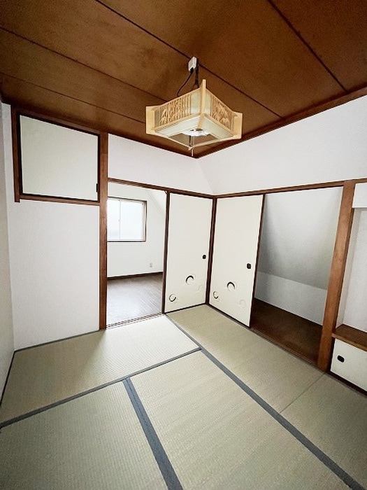 物件内観写真10　(居室)