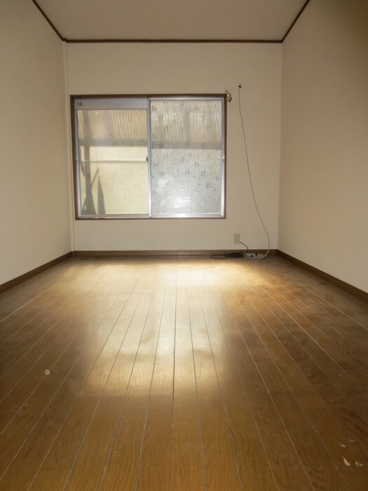 物件内観写真13　(居室)