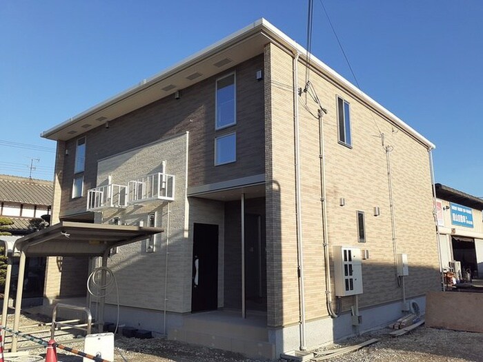 物件外観写真4　(外観写真)