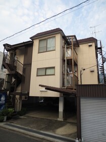 ヴィラ六基の外観写真