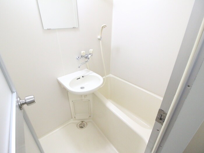 物件内観写真8　(バス／シャワールーム等)