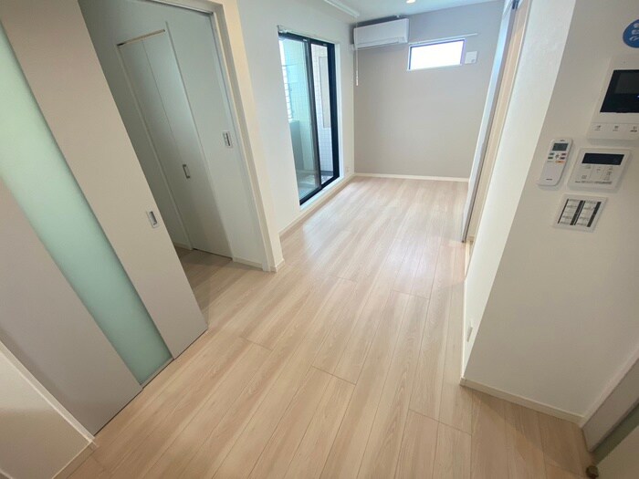 物件内観写真8　(居室)