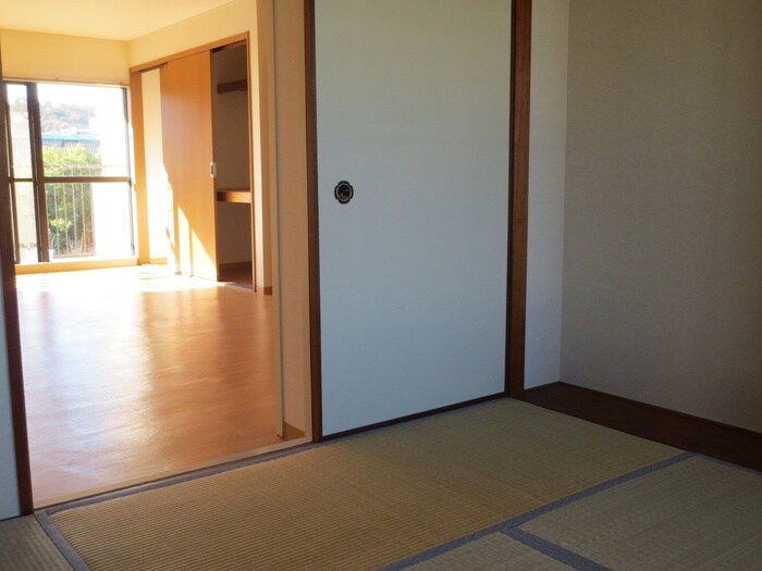 物件内観写真21　(居室)