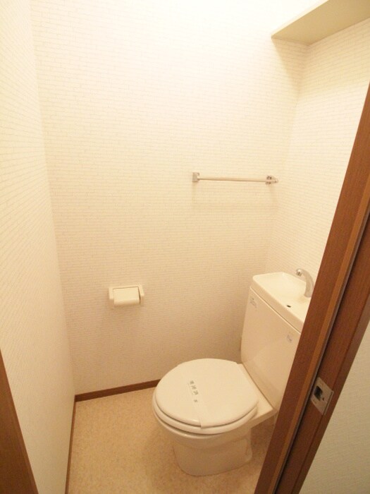 物件内観写真12　(トイレ)