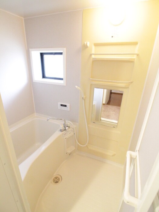 物件内観写真13　(バス／シャワールーム等)