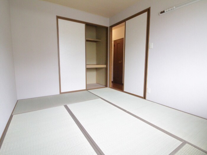 物件内観写真15　(居室)