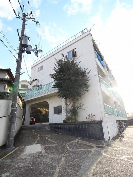 マンション花園外観写真