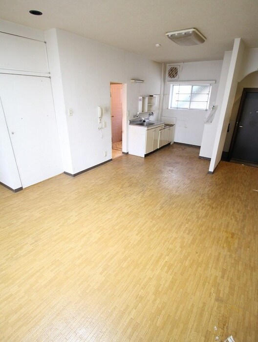 物件内観写真13　(居室)