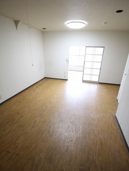 物件内観写真16　(居室)