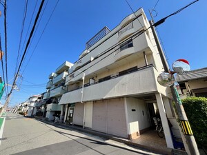 メゾン神田外観写真