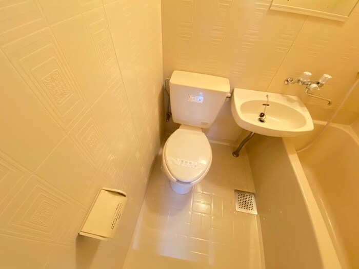 物件内観写真18　(トイレ)