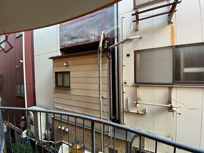 物件内観写真21　(室内からの展望)