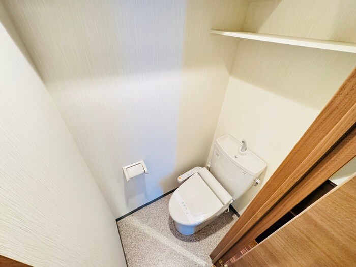 物件内観写真11　(トイレ)