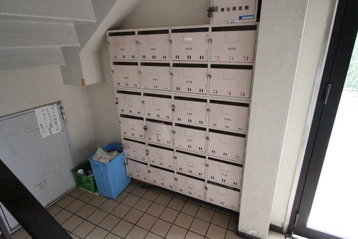 物件外観写真4　(建物設備)