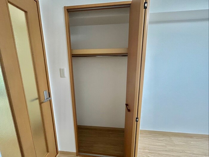 物件内観写真13　(収納)