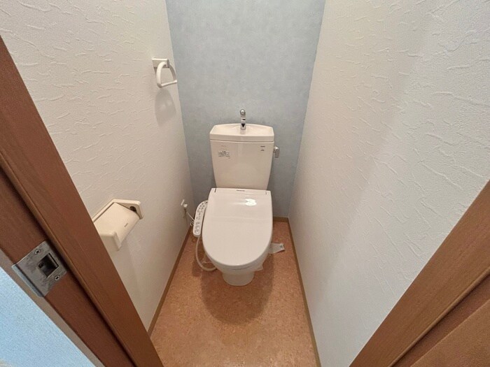 物件内観写真17　(トイレ)